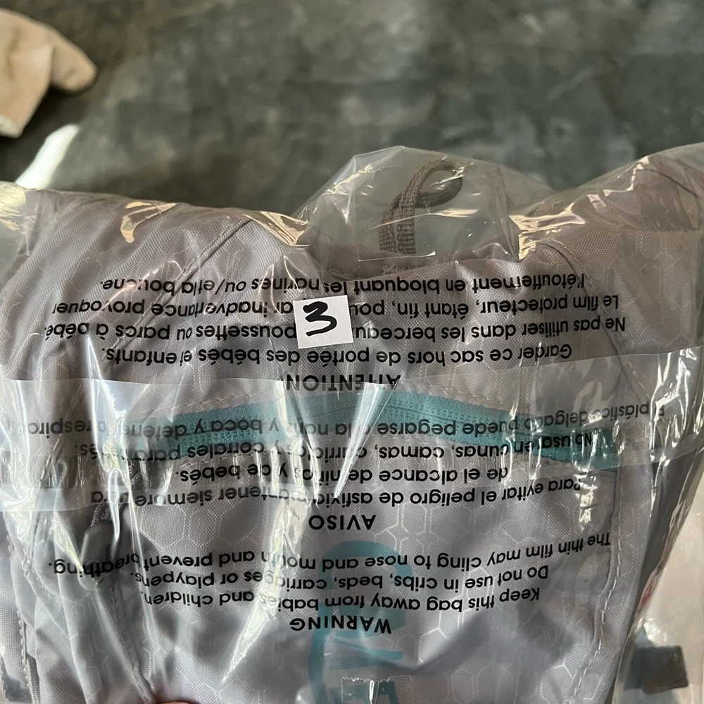 Camelbak Velocity Backpack in‎ Gray and Teal